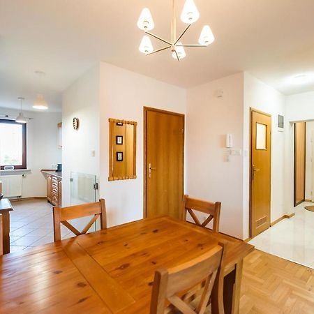 Woronicza Homey Wooden Apartment وارسو المظهر الخارجي الصورة