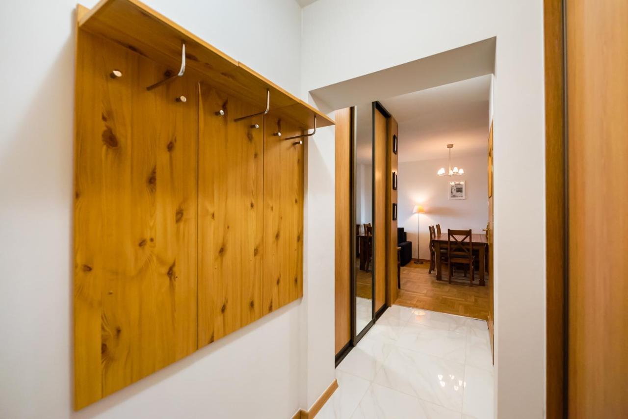 Woronicza Homey Wooden Apartment وارسو المظهر الخارجي الصورة